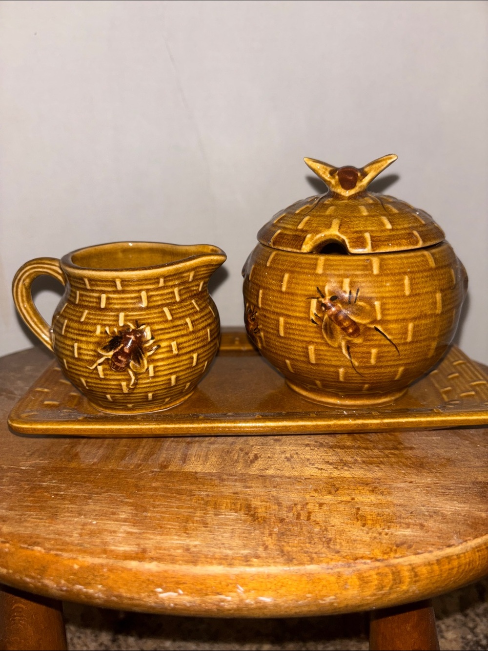 Vintage 4 pc. Ceramic Beehive Sugar and Creamer Set